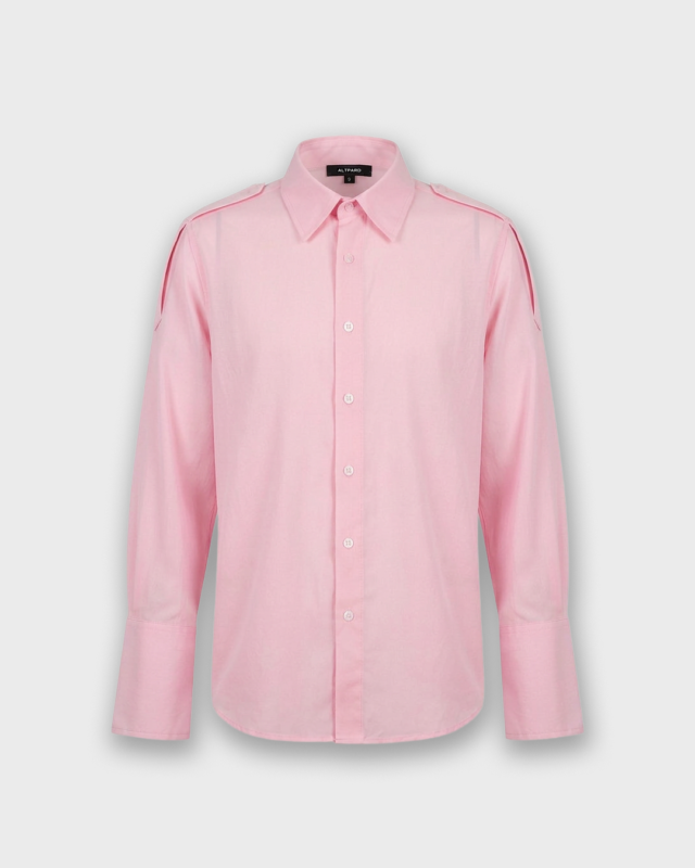 Camisa rosada con charreteras Morfina
